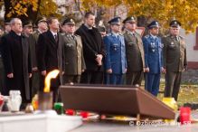 Spomienka na  zosnulch vojakov